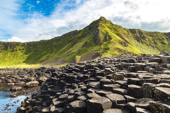 2-Day Northern Ireland Tour from Dublin Including Belfast and Giants Causeway - Dublin pickup is the make-or-break moment, so get there early