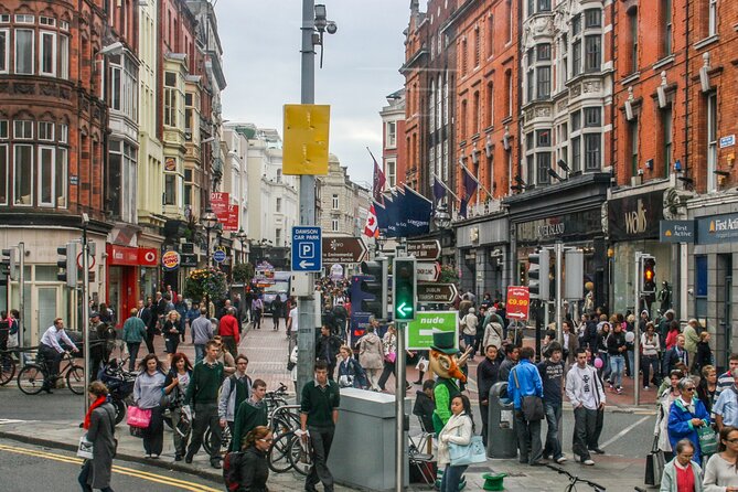 2 Hour Walking Tour of Dublin's City Centre - Dublin Castle and Christ Church Cathedral: Power, Prison, and Viking Beginnings