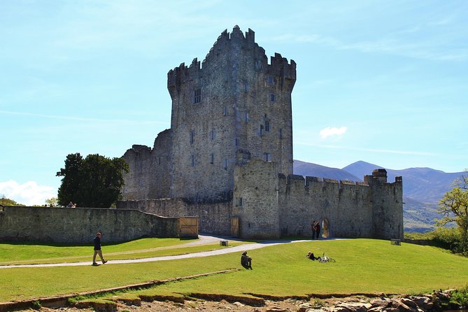 6-Day Magical Southern Explorer Small Group Tour - From Dublin to Galway, a One-Trip Crash Course in Ireland