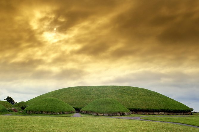 6 hour Half-Day Award Winning Private Tour of the Boyne Valley - Fourknocks Passage Tomb: Your 5,000-Year Backup Plan