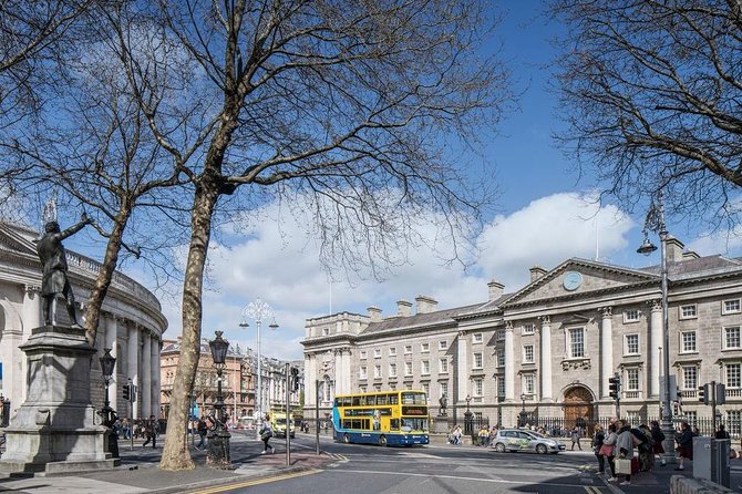 90 Minute Dublin Walking tour and Sightseeing tips - Trinity College and College Green, Old Beliefs to Modern Students