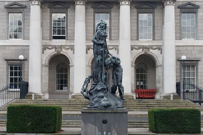 A Self Guided Walking Tour of Dublin's Docklands - From Seán O’Casey Bridge to Grand Canal Square: Maritime Remembrance and Modern Dublin
