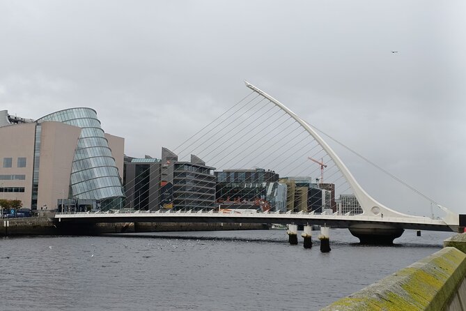 A Self Guided Walking Tour of Dublin's Docklands - Best Listening Style, Walking Pace, and Who Will Enjoy It