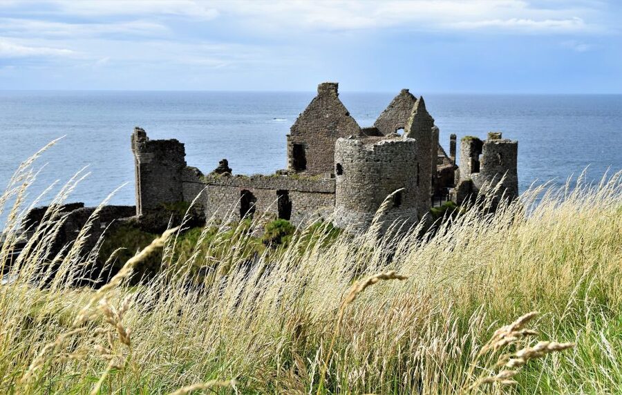 Belfast & Giant's Causeway: 2-Day Rail Tour from Dublin - Day 2 Belfast hop-on hop-off bus: Titanic Quarter to Belfast Castle