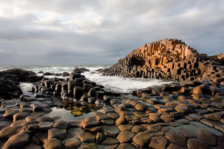 Best of Ireland 6-Day Backpackers Economy Tour - Day 2: Belfast to Derry, Antrim Coast, Giant’s Causeway, and a City Walk