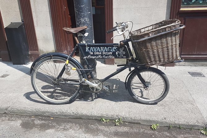 Bike Tour Along The Historic Waterways Of Dublin - Guinness family park lanes, Croke Park stops, and Irish sports storytelling