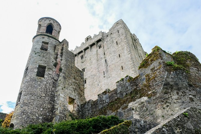 Blarney, Rock of Cashel & Cahir Castles Day Tour From Dublin - Cahir Castle on the River Suir: a fortress finale that feels big even in an hour