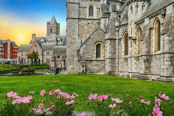 Book of Kells, Dublin Castle, Christ Church Cathedral Tour - Where you meet (and how to avoid the first headache)