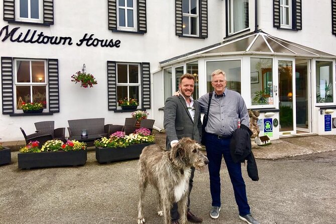Castles/Classics Tour: 7 day Essential Ireland (Ashford Castle) - Day 4: Kingdom Falconry, a truly hands-on wildlife hour