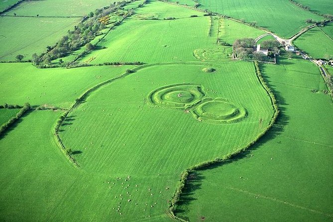 Celtic Boyne Valley & Ancient Sites Day Tour From Dublin - Hill of Tara, Coronation Stone Views, and the Feeling of Power in the Past