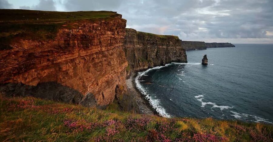 Cliffs of Moher: Private Luxury tour from Dublin - On the way: castles, monasteries, and coastal viewpoints