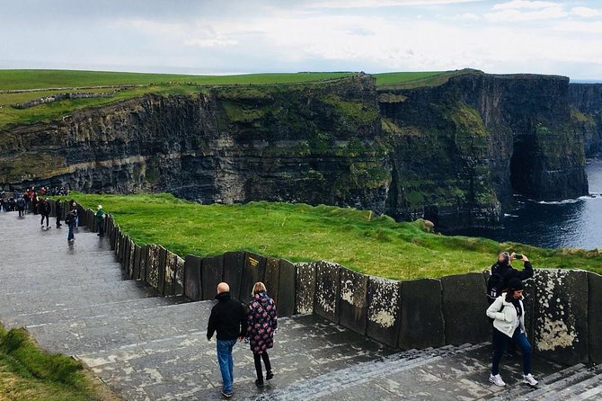 Cliffs Of Moher Tour In Spanish - Who This Spanish Cliffs Tour Suits Best
