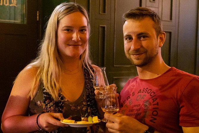 Deluxe Whiskey and Food Tasting in Dublin - A Dublin whiskey crawl that’s built around pairings, not just shots