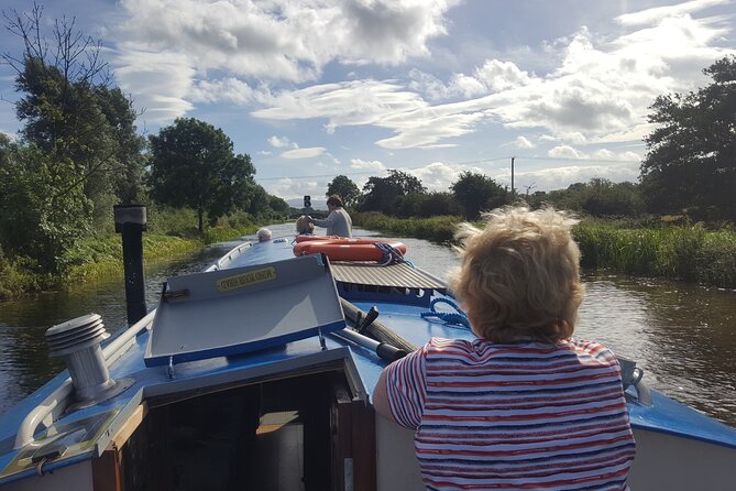 Digby Lock Cruise - Explore Ireland's Historic Grand Canal. - Leinster Aqueduct stop: 1783 engineering plus a short history talk
