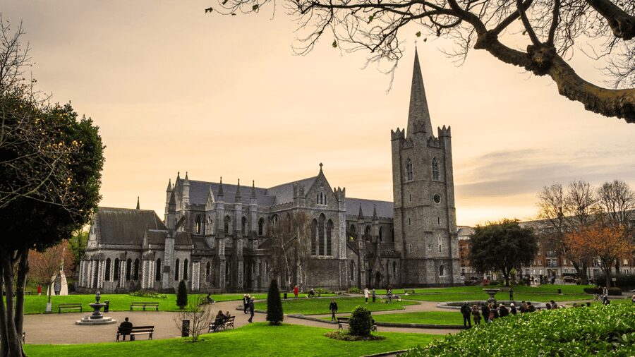 Dublin: 2 Hour City Center Guided Walking Tour - Starting at the Gaiety Theatre, then St Patrick’s Cathedral