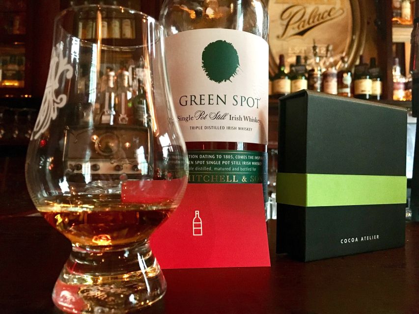 Dublin: 2-Hour Premium Whiskey and Food Tasting Tour - Meeting at The Lincolns Inn: where the tour gets its momentum