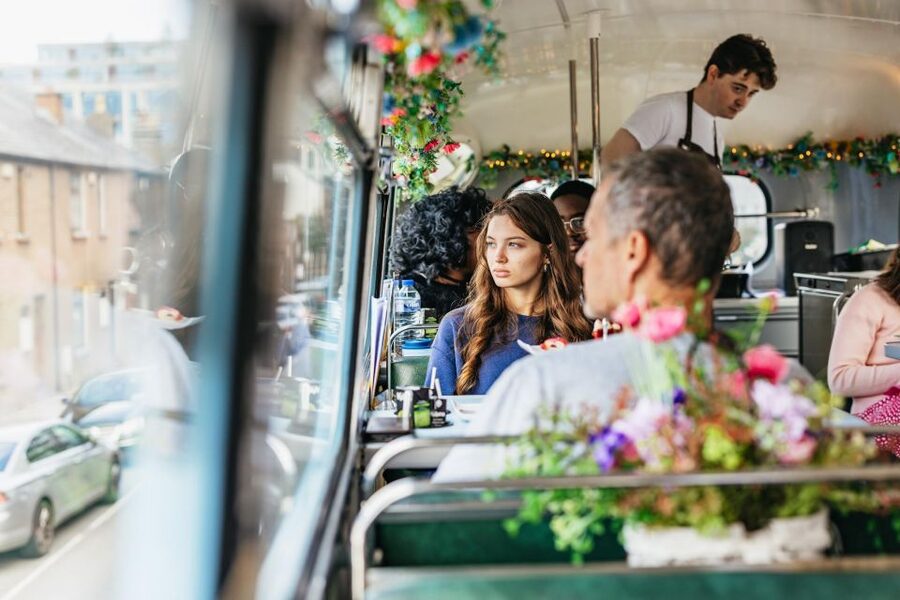 Dublin: Afternoon Tea Vintage Bus Tour - Drinks, warm cups, and the 1960s bus atmosphere