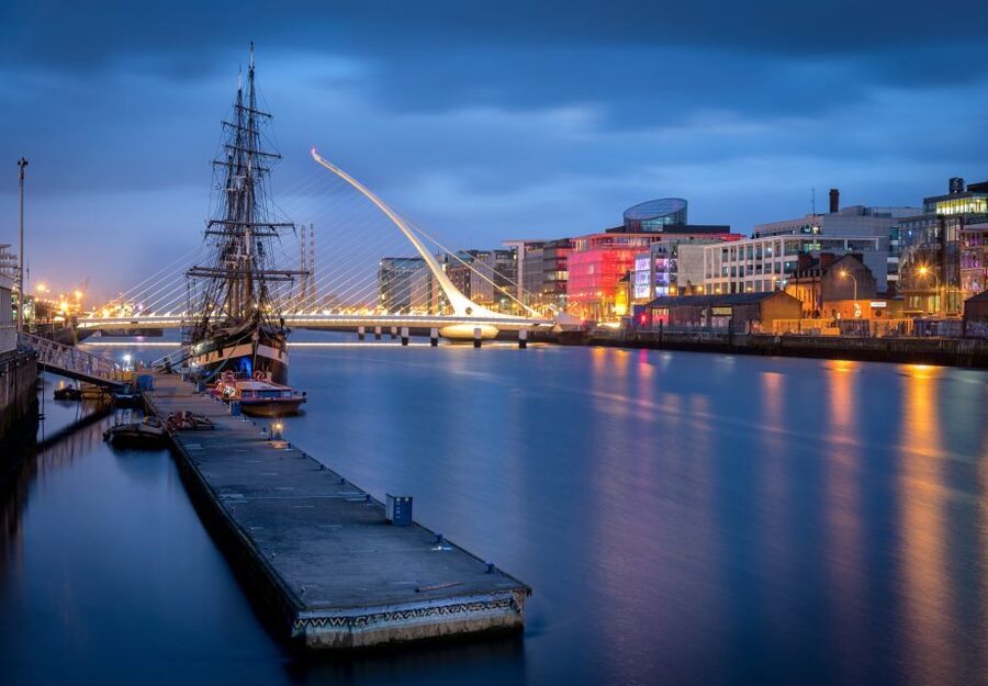 Dublin: Big Bus Panoramic Night Tour with Live Guide - Price and value: why $30 can make sense for an hour