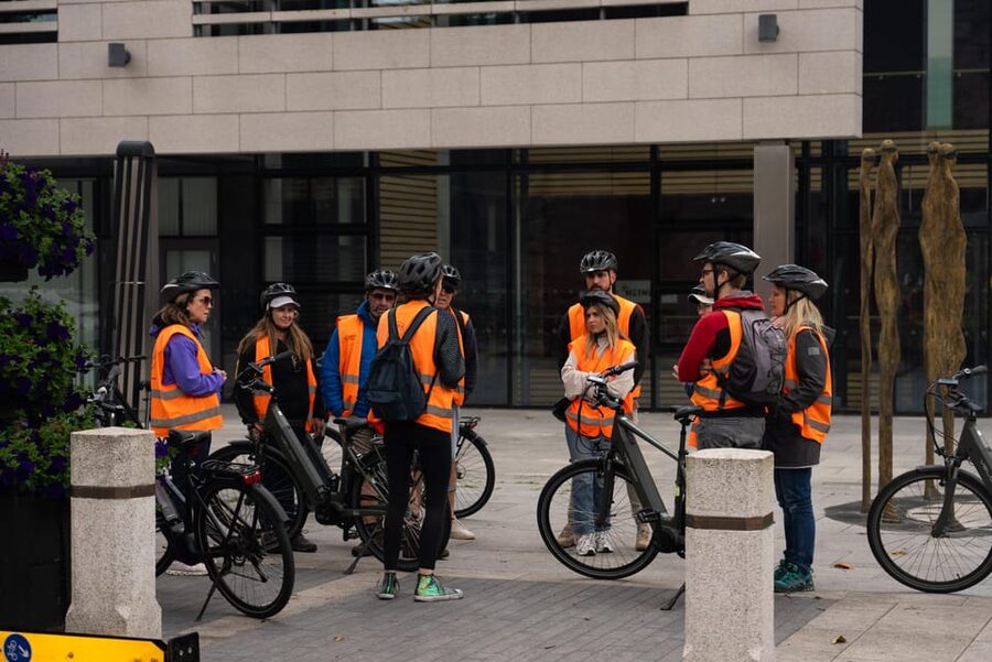 Dublin: Bike & E-Bike Tour with a Local Guide - Price and value: why $32 feels fair for this route
