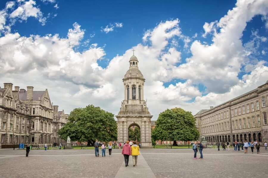 Dublin: Book of Kells, Dublin Castle and Christ Church Tour - Price and value: what $77 covers, and what to plan for