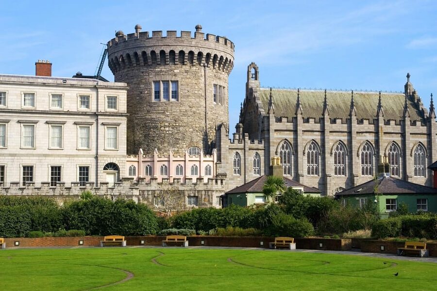 Dublin: Book of Kells, Dublin Castle and Christ Church Tour - Inside the Book of Kells at the Old Library: how skip-the-line feels