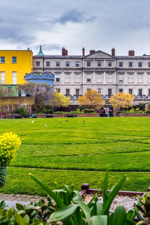 Dublin: Book of Kells, Dublin Castle and Christ Church Tour - The guide factor: why Dave Kavanagh and Kieran win people over