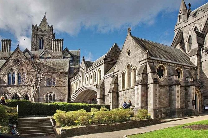 Dublin Christ Church Cathedral Admission Ticket - Entering the Cathedral: Simple Rules That Make the Visit Better