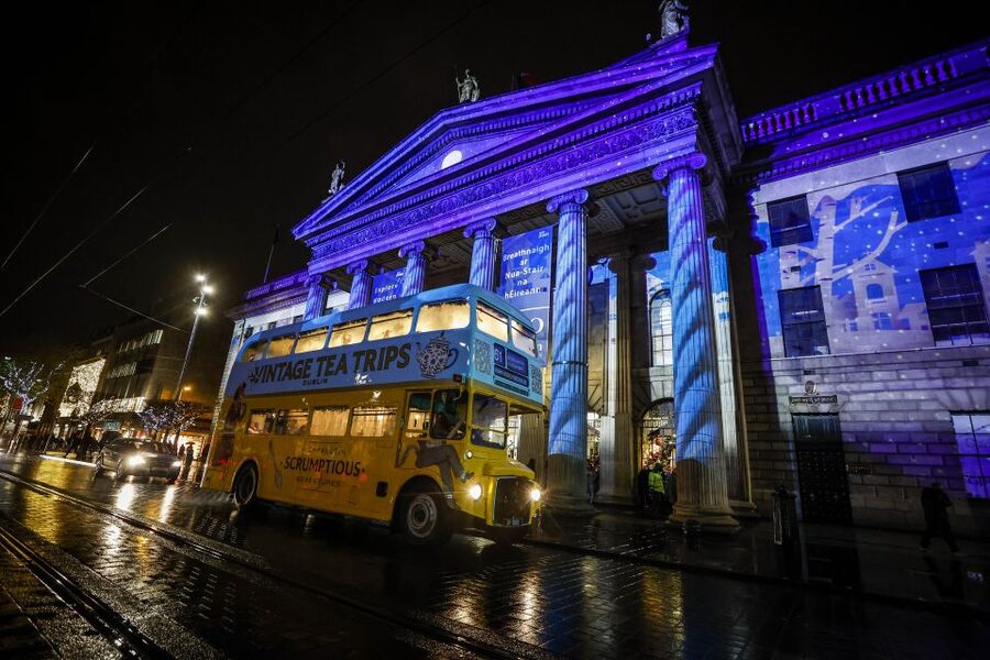 Dublin: Christmas Lights Festive Bus Tour with Afternoon Tea - Afternoon tea on the move: what you actually get (and what it means)