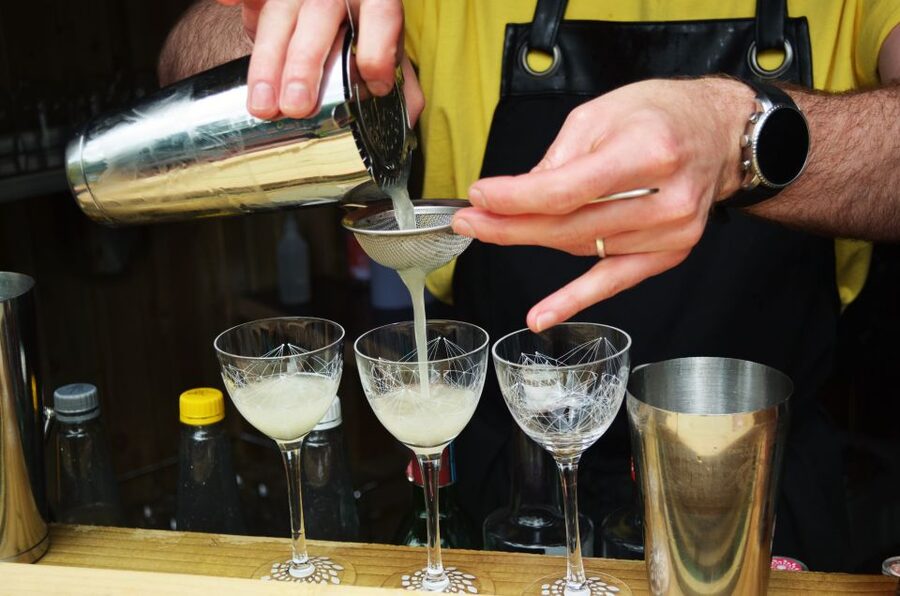 Dublin: Cocktail Masterclass - Who should book this Dublin cocktail masterclass