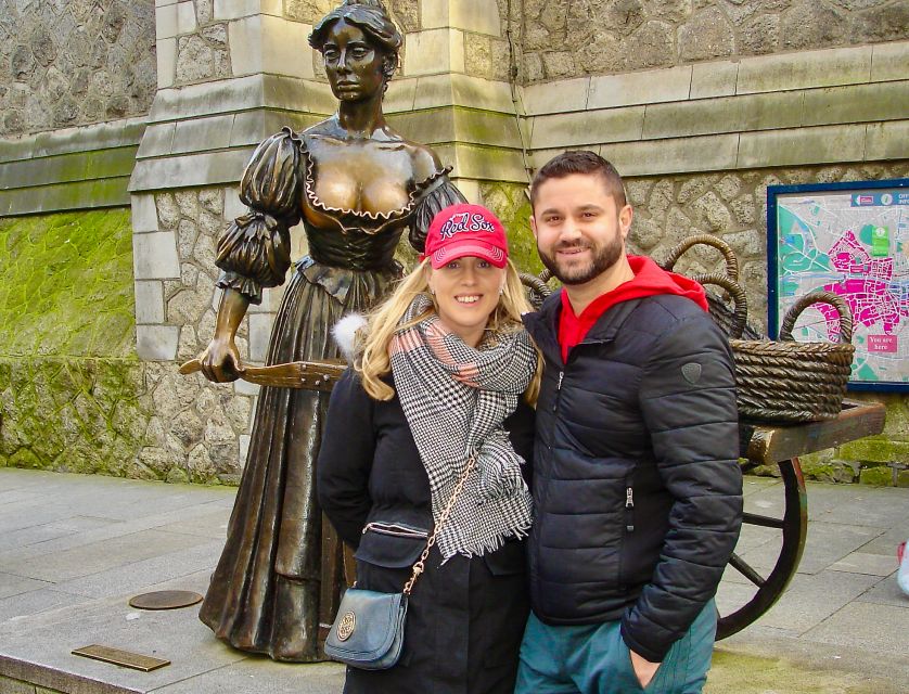 Dublin: Customizable Private Walking Tour with a Local Host - Trinity College and the Old Library, ending with the Book of Kells moment