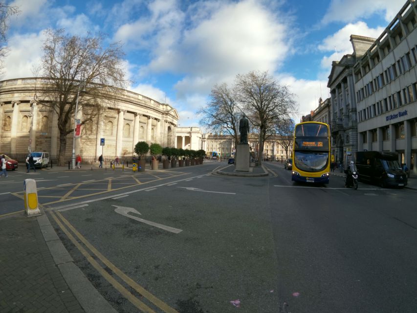 Dublin: Dublin City Highlights Private Guided Walking Tour - The Wall of Fame: Ireland’s Soundtrack, One Name at a Time
