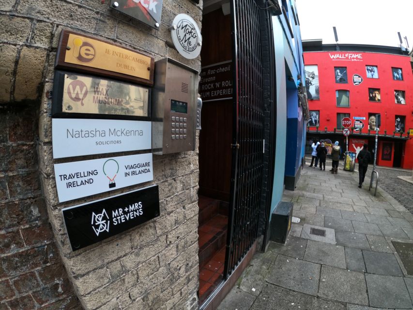 Dublin: Dublin City Highlights Private Guided Walking Tour - Trinity College Dublin: What You’ll See, What You Might Need Tickets For