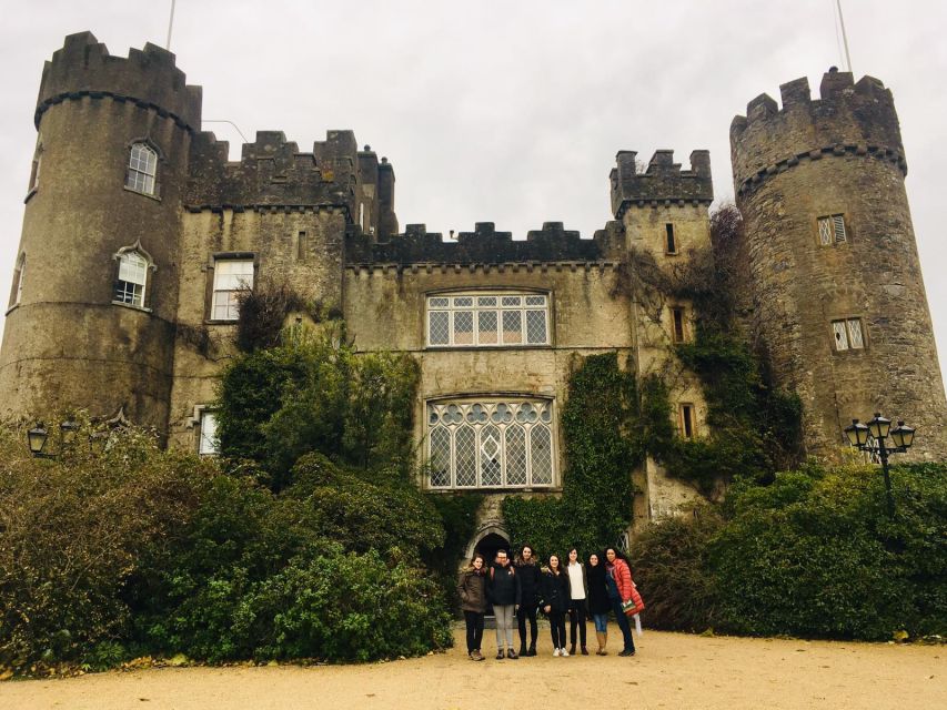 Dublin: Full-Day Howth and Malahide Castle Tour - A Coastline Day With Malahide Castle and Howth Harbour Views