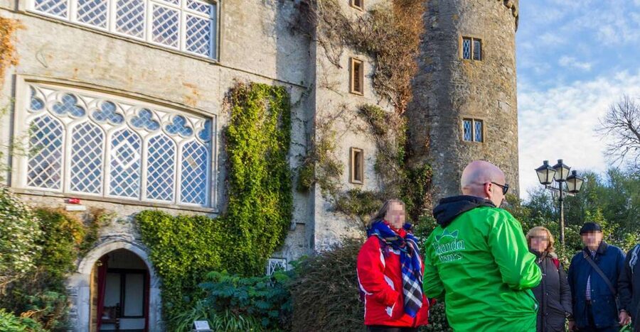 Dublin: Full-Day Howth and Malahide Castle Tour - Casino Marino Photo Stop, a Small Pause That Helps the Whole Day