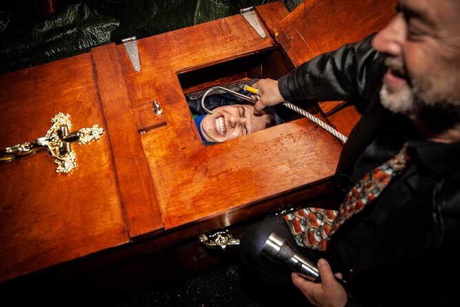 Dublin Ghost Bus Tour with Professional Actors - Humor, Jump Scares, and the Coffin Moment