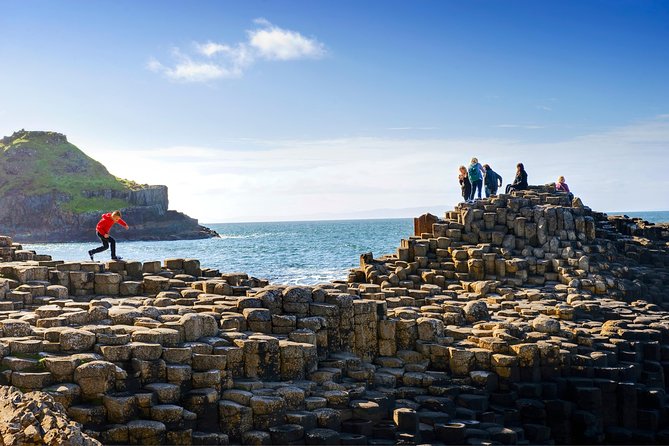 Dublin: Giant's Causeway, Dark Hedges, Dunluce and Belfast Titanic entrance fee - What to Bring and How to Stay Comfortable on the Coach