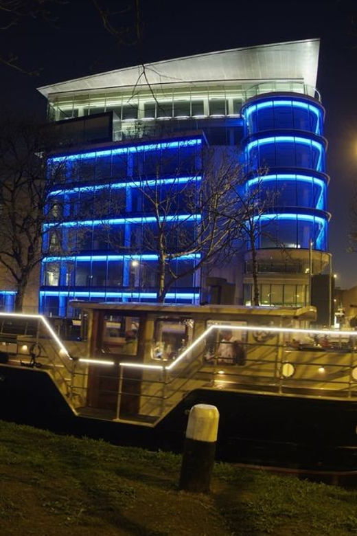 Dublin: Grand Canal Cruise with Dinner - Boarding the Electric Barge: What the Boat Experience Is Really Like