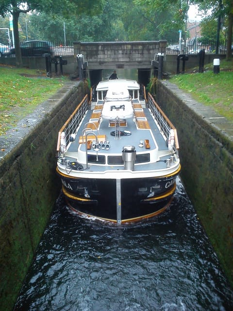 Dublin: Grand Canal Cruise with Dinner - Your 3-Course Dinner: What You Get and How to Order Smart