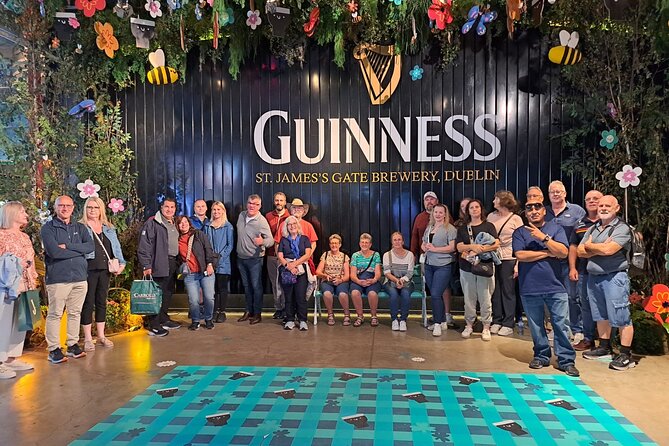 Dublin Guinness Storehouse, Molly Malone Statue and Book of Kells - Skip-Line Guinness Storehouse and the Gravity Bar Pint