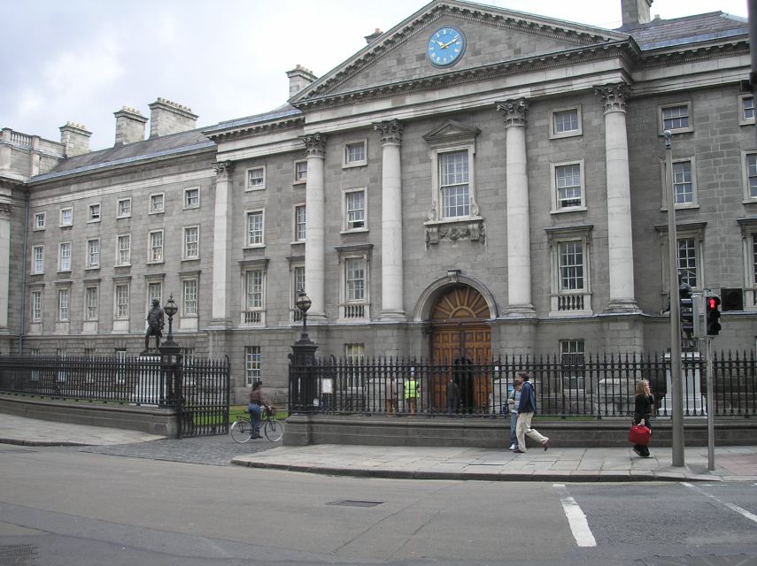Dublin: Highlights and Hidden Corners Walking Tour - Why this Dublin walk is a smart first-stay plan