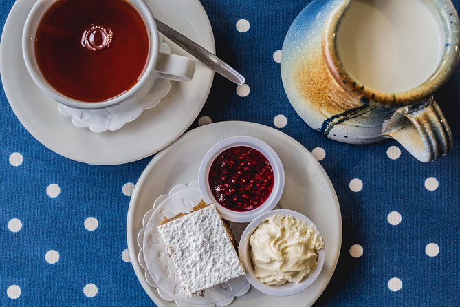 Dublin Historical Centre Food Tour with 8 Food Tastings & Drinks - Price and value: what your $125.77 buys in real life
