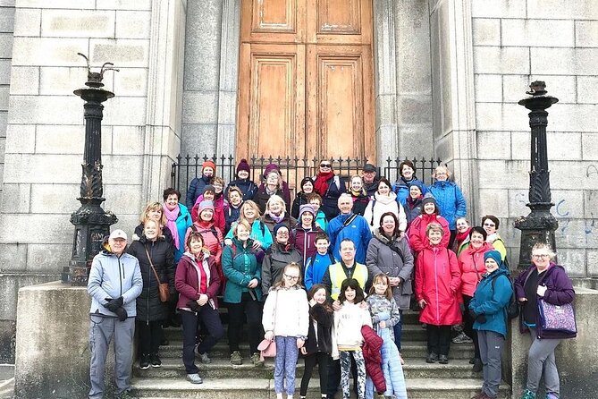 Dublin, in a day, on foot. History, culture & architecture! - Merrion Square to Oscar Wilde, with Yeats, Nobel, and Sweny’s on the table