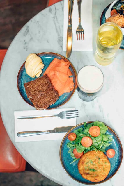 Dublin: Irish Food Trail Walking Tour with 3 Courses - Drinks are not an afterthought on this Irish Food Trail