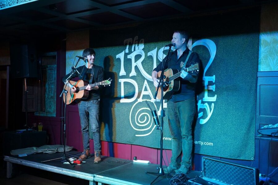 Dublin: Irish Music and Dance Show with Dance Lesson - Where Irish Music and Dance Turns Into a Hands-On Experience