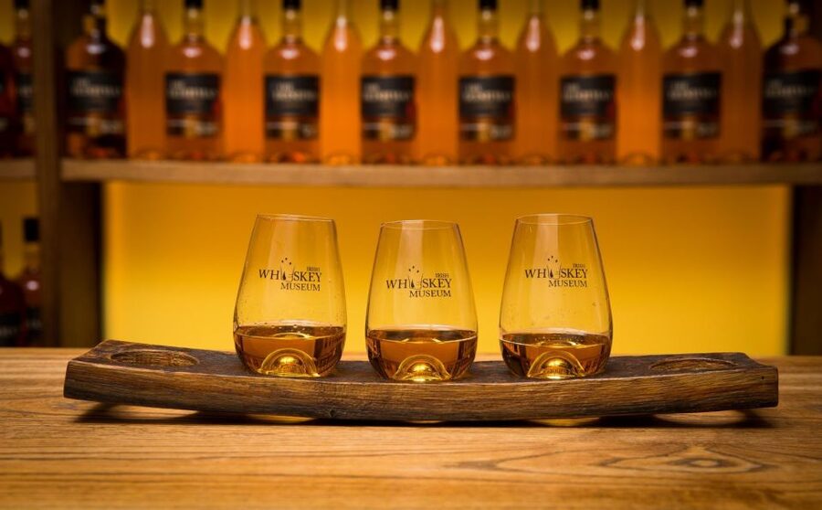 Dublin: Irish Whiskey Museum Blending Tour with Tastings - A 90-Minute Whiskey Lesson on Grafton Street That Costs Less Than Dinner