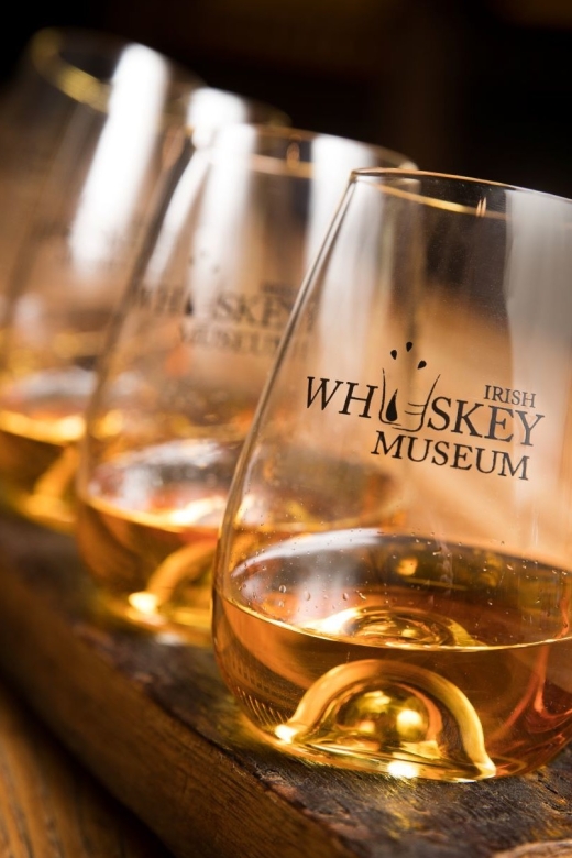 Dublin: Irish Whiskey Museum Tour and Whiskey Tasting - A 1-hour Dublin Story With Tastings Built In