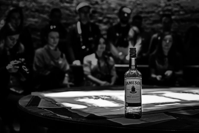 Dublin Jameson Distillery Bow St. Tour and Tasting 45 mins - Cocktails, aromatic moments, and the JJ’s Bar hangout
