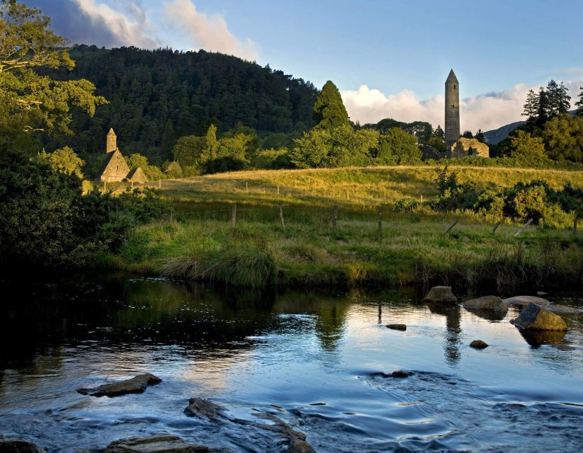 Dublin: Kilkenny, Wicklow & Glendalough Tour & Sheepdog Show - Kilkenny’s Medieval Streets: How to Use Your 2 Hours