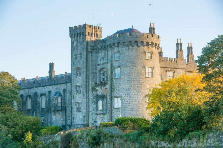 Dublin: Kilkenny, Wicklow & Glendalough Tour & Sheepdog Show - Comfort, Timing, and Small Tips That Make the Day Smoother