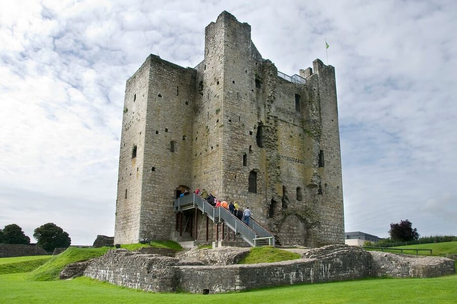 Dublin: Private Boyne Valley and Trim Castle Day Tour - Hill of Tara, Celtic kings and big ideas